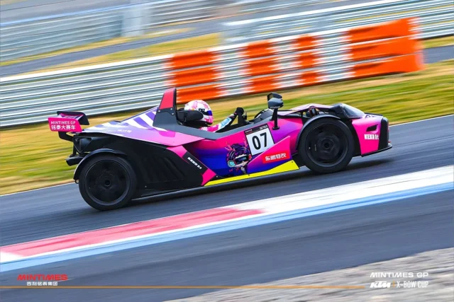 Dikalu (DCL) Makes Grand Debut with Chengdu Tianfu International Circuit's Inaugural Event, Showcasing Personalized Style on the Professional Track
